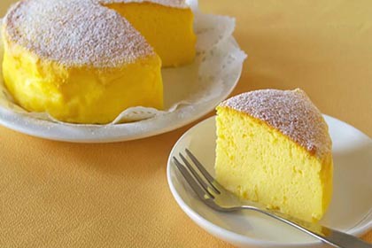 JAPÁN  SAJTTORTA