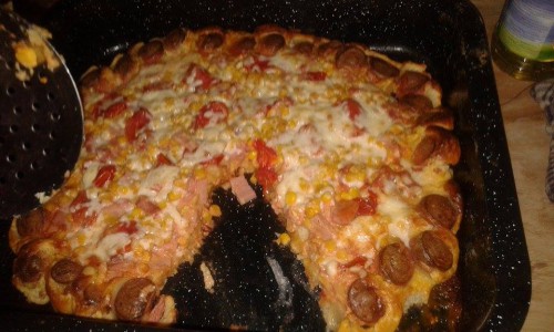 virslis szélű pizza