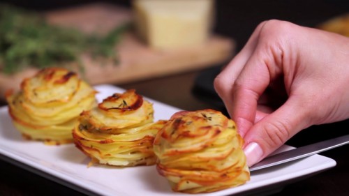 Burgonya muffintálcában