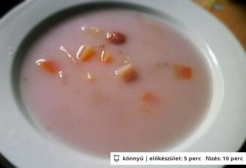 Egyszerű gyümölcsleves