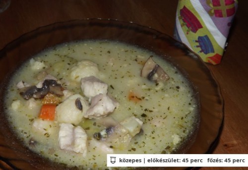 Tárkonyos harcsaleves