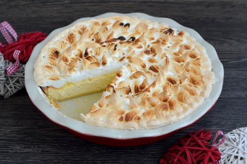 Habos túrós pite