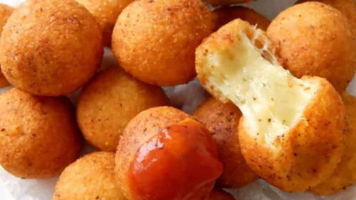 Gogosele de casa cu cascaval