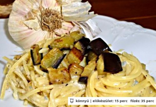 Spagetti gorgonzola pirított padlizsánnal