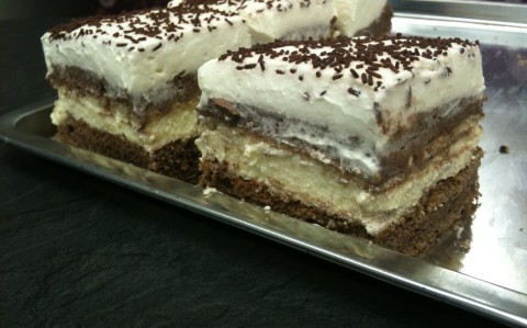 Kinder bueno