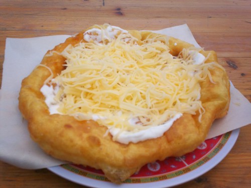 Lángos/kefíres/