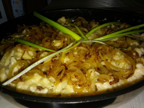 SAJTOS NOKEDLI (Käsespätzle)