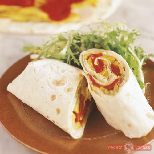 Csirkés, zöldséges wrap