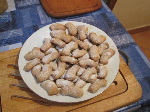 485. Diós kifli