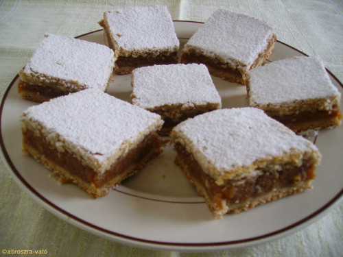 Almás pite