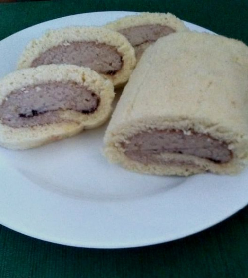 Gesztenyés-mascasponés piskótatekercs