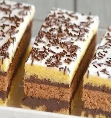 NÁPOLYI TORTA