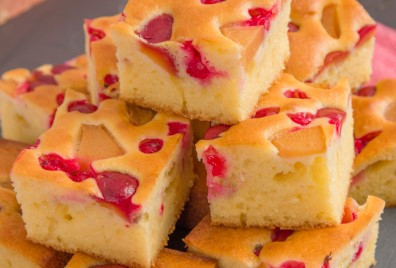 Rüchrkuchen mit Obst(von Mutti):(